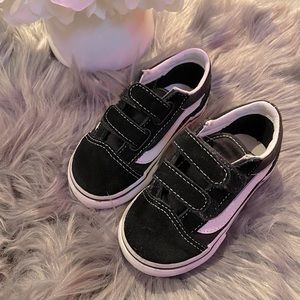 Toddler Vans size 6, unisex